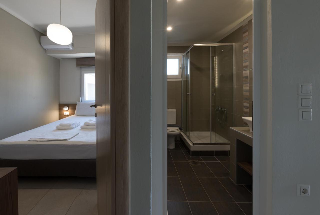Vertigo Seaside Apartments Nikiti  Eksteriør billede